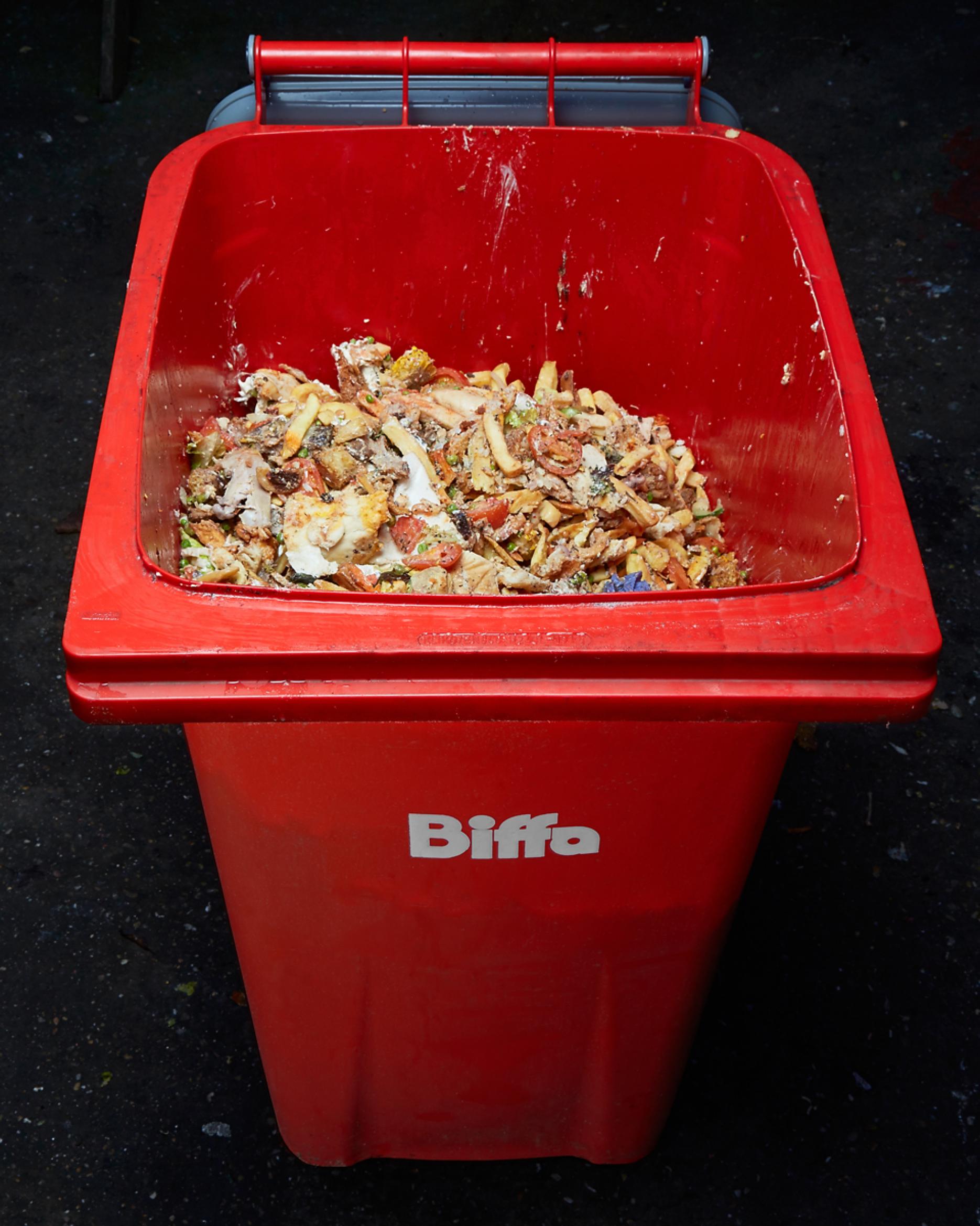 English households throw away seven million tonnes of food waste every year England being left behind Scotland in war against waste