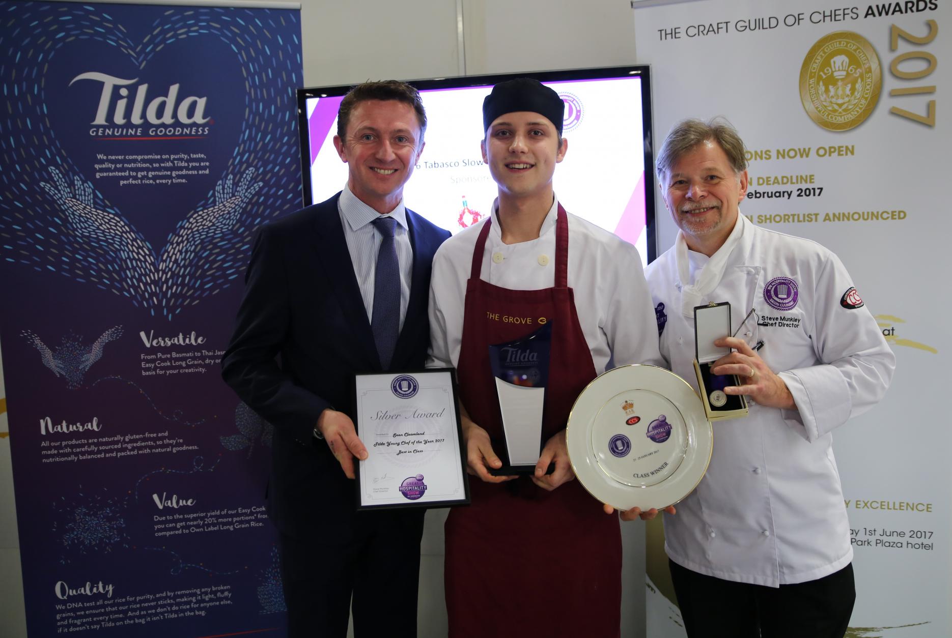 Sean Cleveland crowned Young Chef of the Year 2017 Sean Cleveland crowned Young Chef of the Year 2017